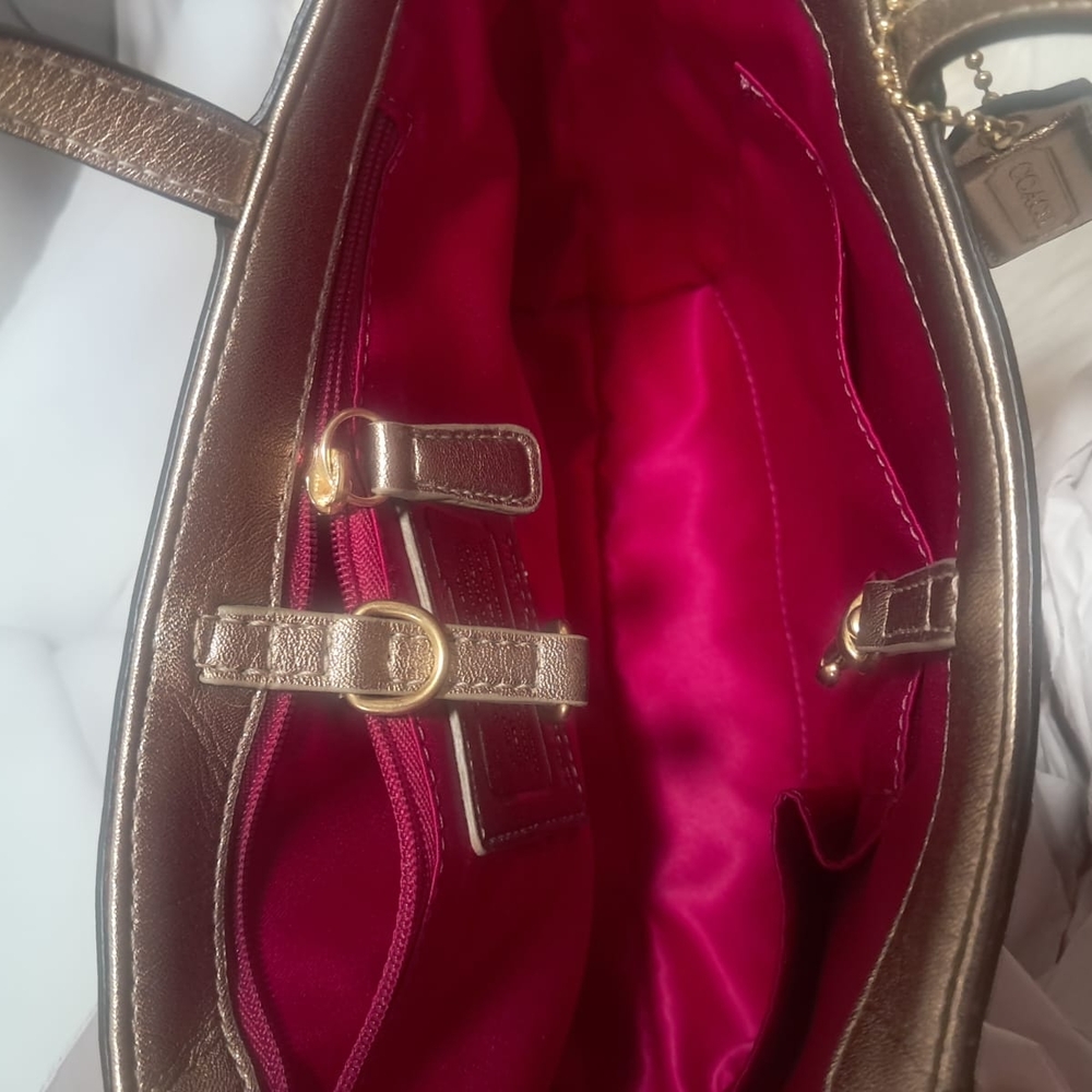 Coach White and Gold Plaid Tote Bag NWT - Picture 4 of 6